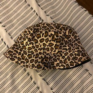 Shein cheetah print bucket hat